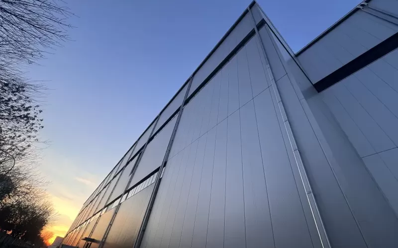 Livraison efficace et performances de haute qualité | Le projet de base de services logistiques mondiaux de Yuehai a été achevé avec succès.